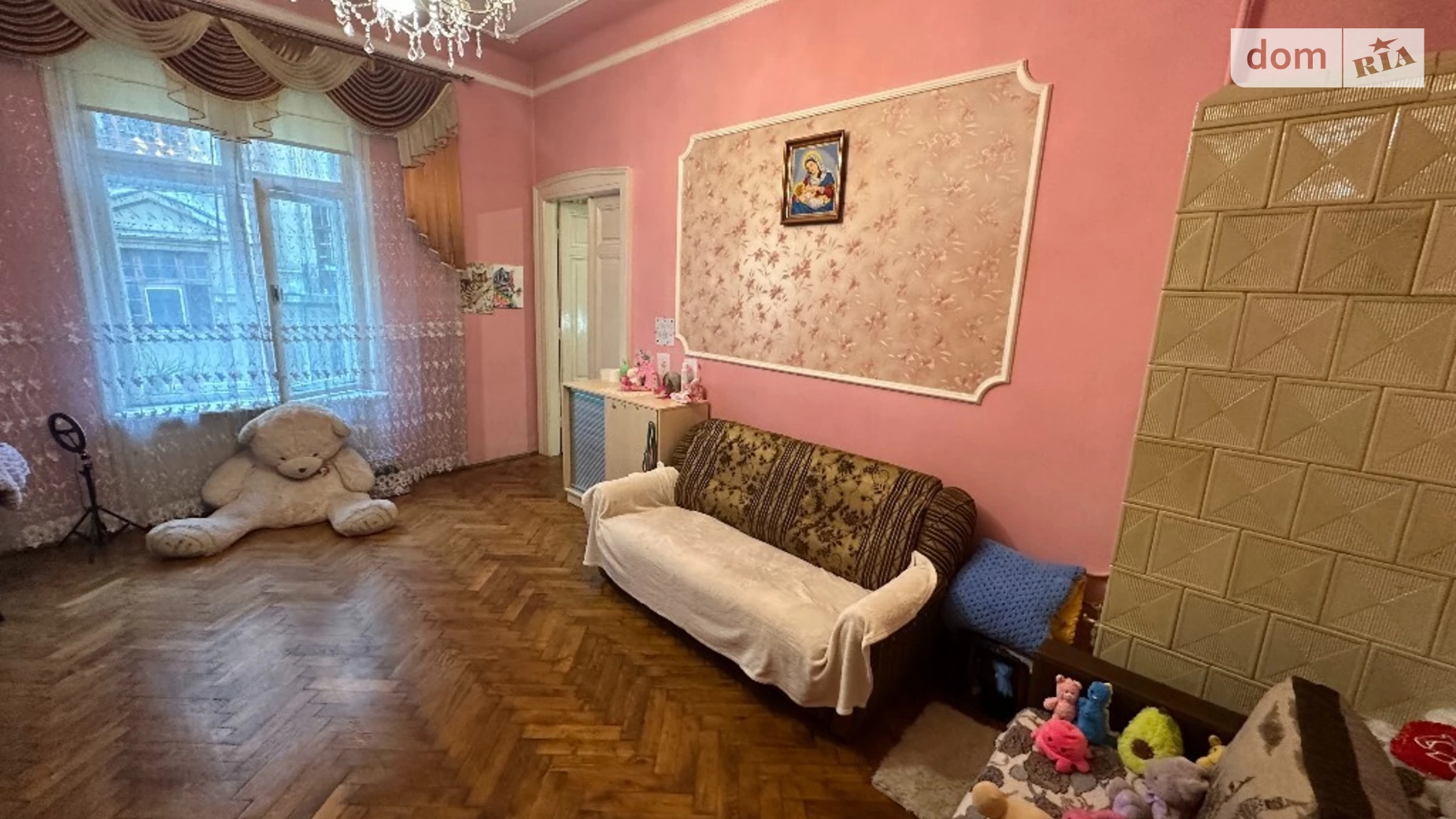 Продается 2-комнатная квартира 92 кв. м в Львове