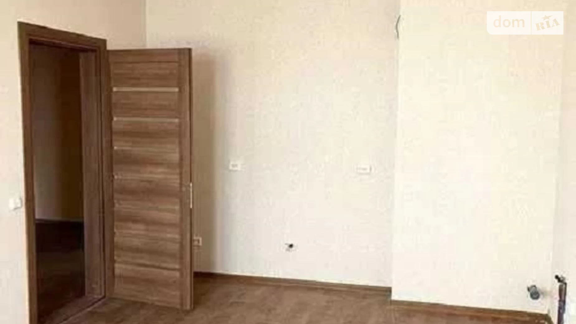 Продается 1-комнатная квартира 60 кв. м в Киеве, ул. Коноплянская, 22 - фото 2