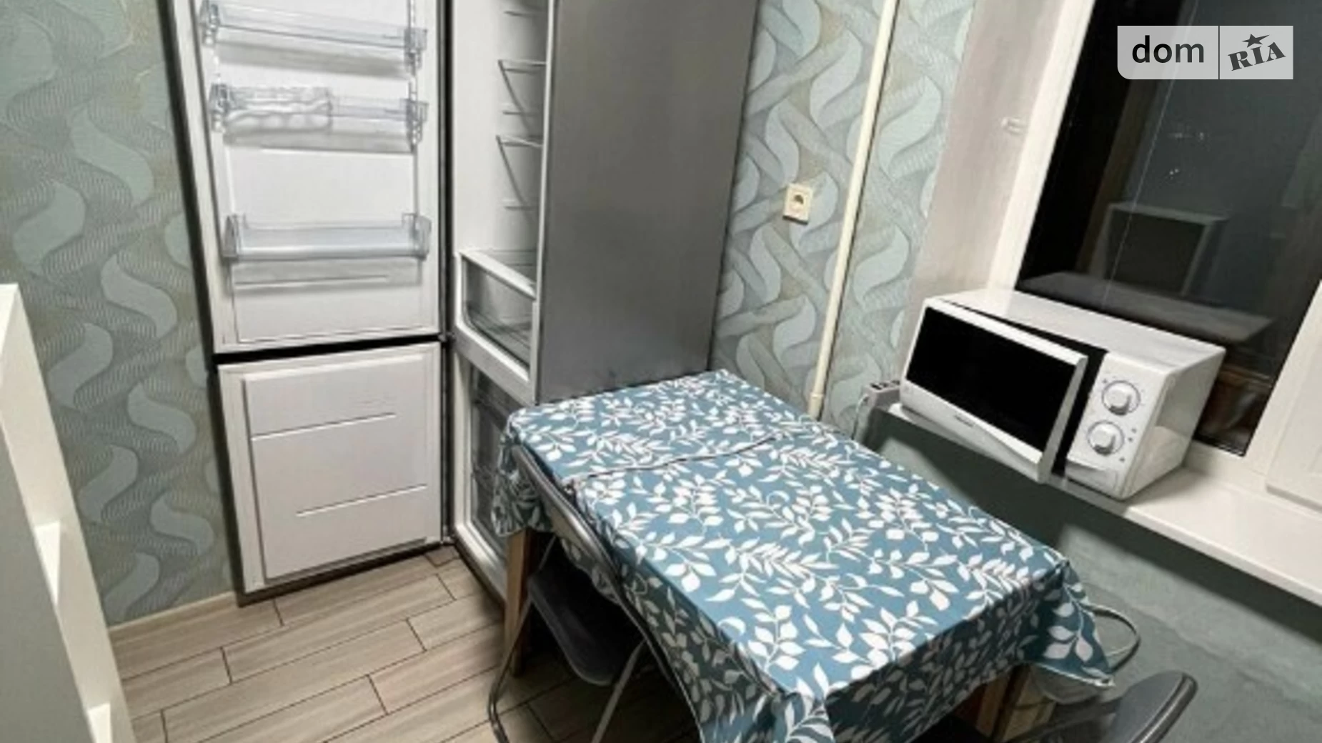 Продается 3-комнатная квартира 60 кв. м в Киеве, ул. Плеханова, 4Б