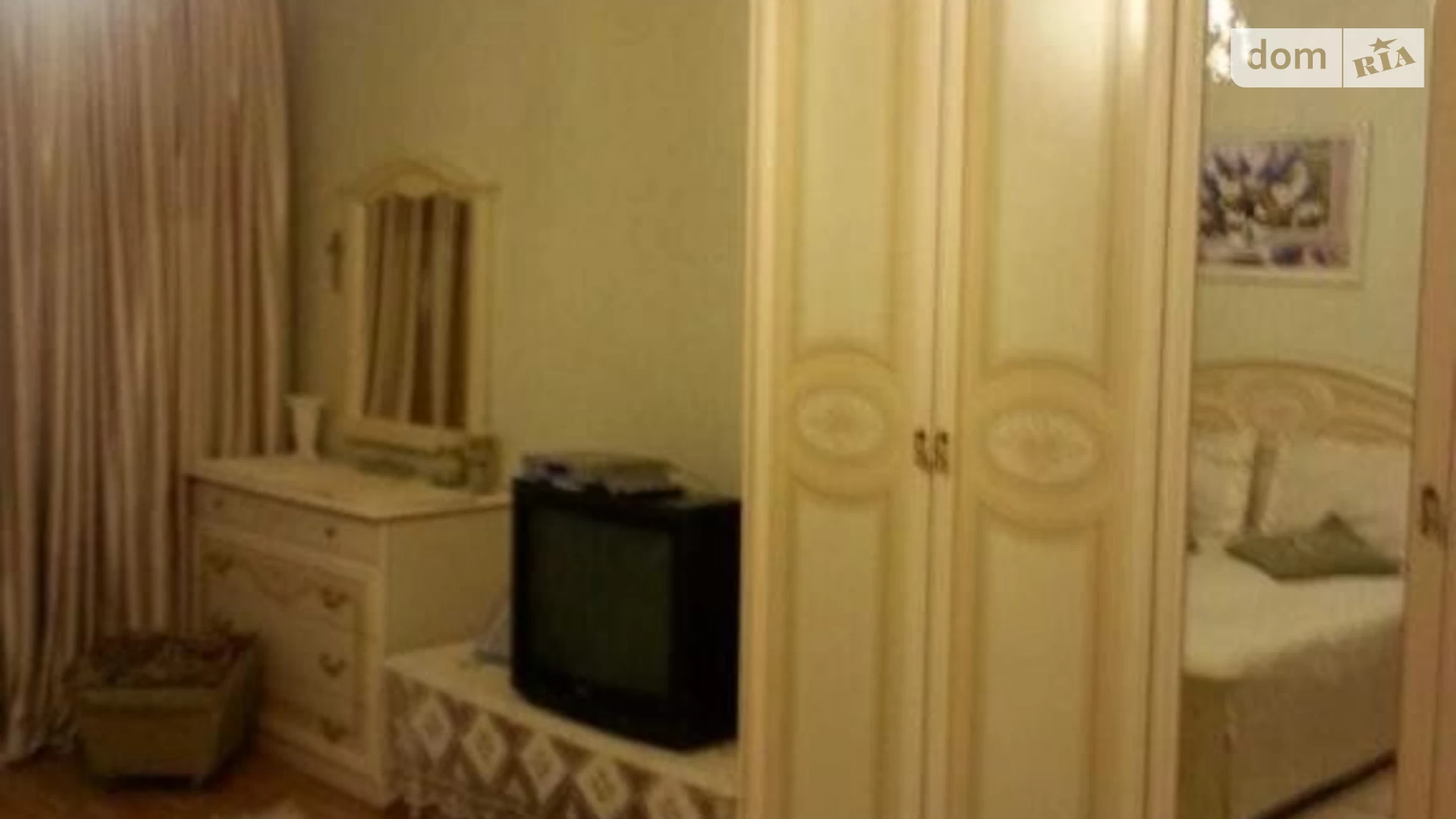 Продается 3-комнатная квартира 106 кв. м в Киеве, ул. Василия Тютюнника, 5Б - фото 2