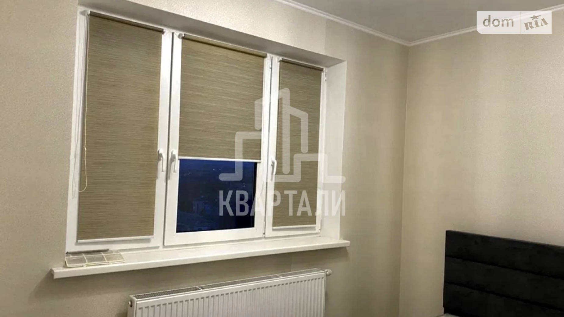 Продається 1-кімнатна квартира 52 кв. м у Києві, вул. Юрія Поправки(Миколи Лебедєва), 4/39А