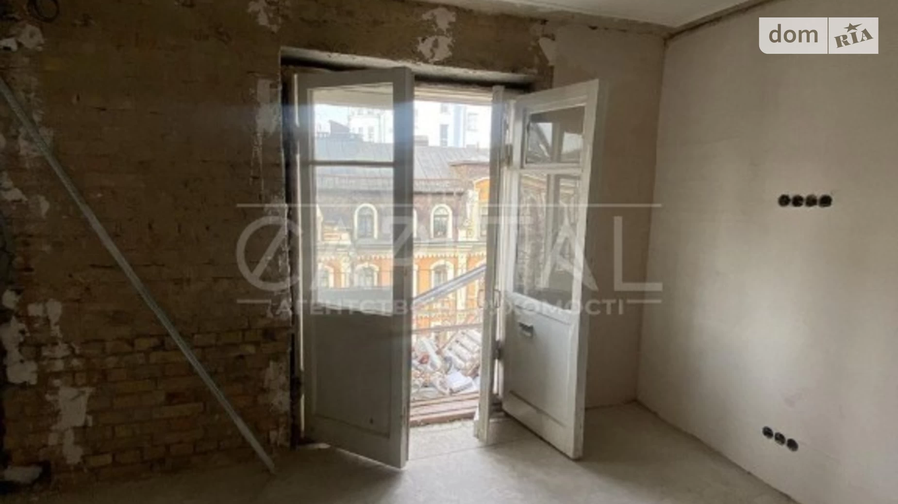 Продається 1-кімнатна квартира 40 кв. м у Києві, вул. Борисоглібська
