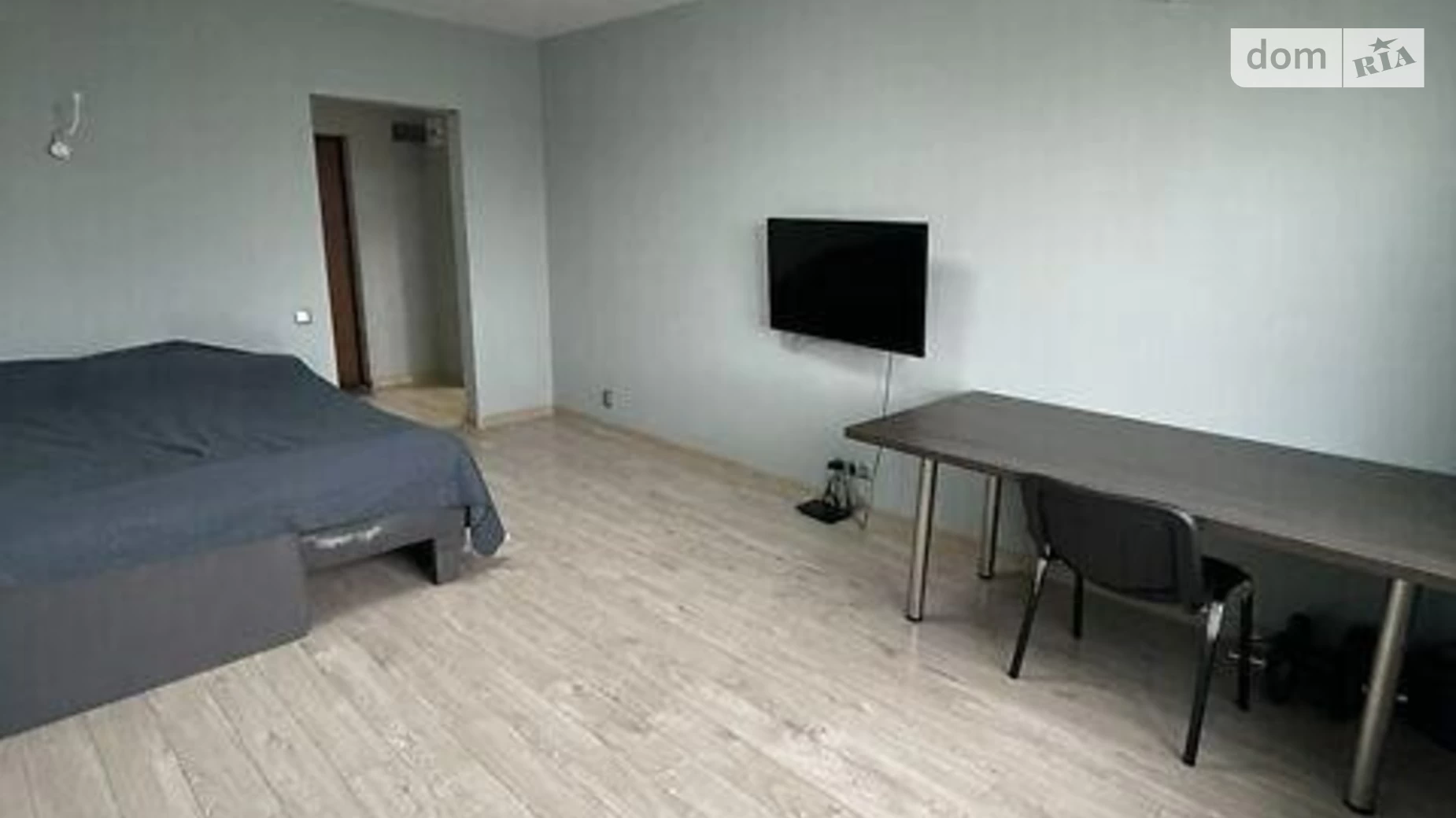 Продается 1-комнатная квартира 44 кв. м в Киеве, ул. Михаила Донца, 4Б