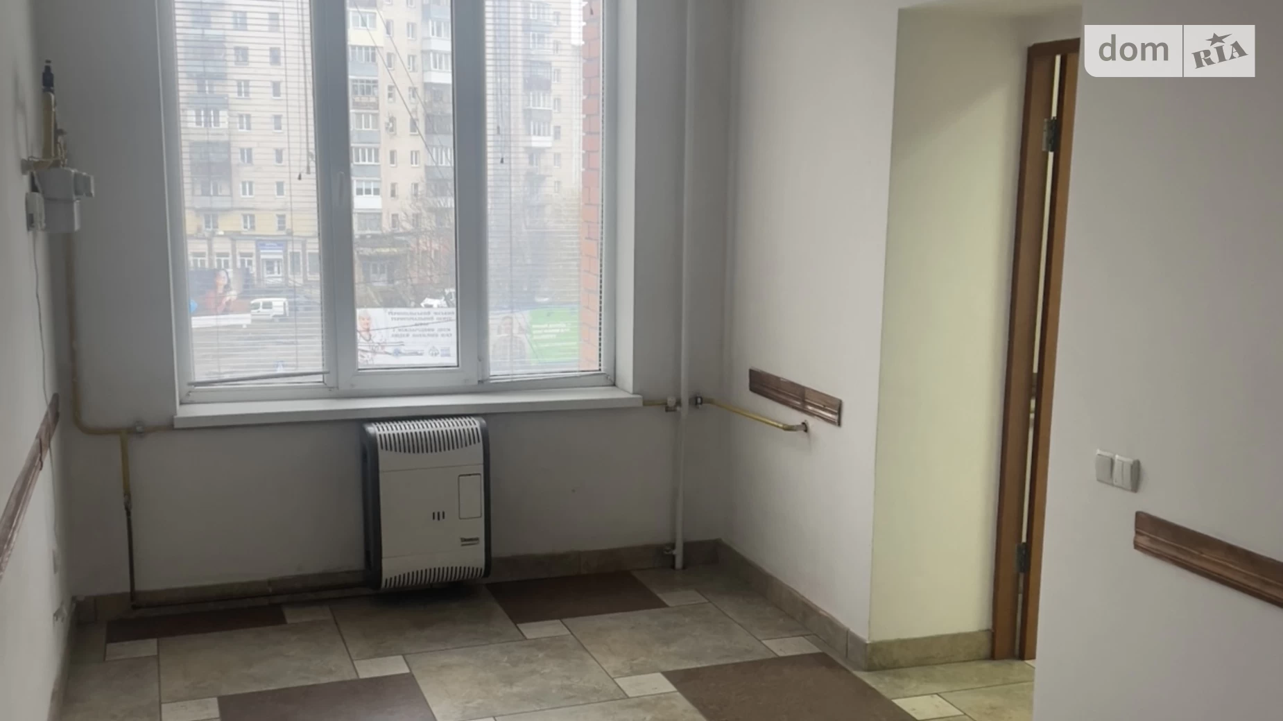 Продается офис 45.8 кв. м в бизнес-центре, цена: 34350 $ - фото 5