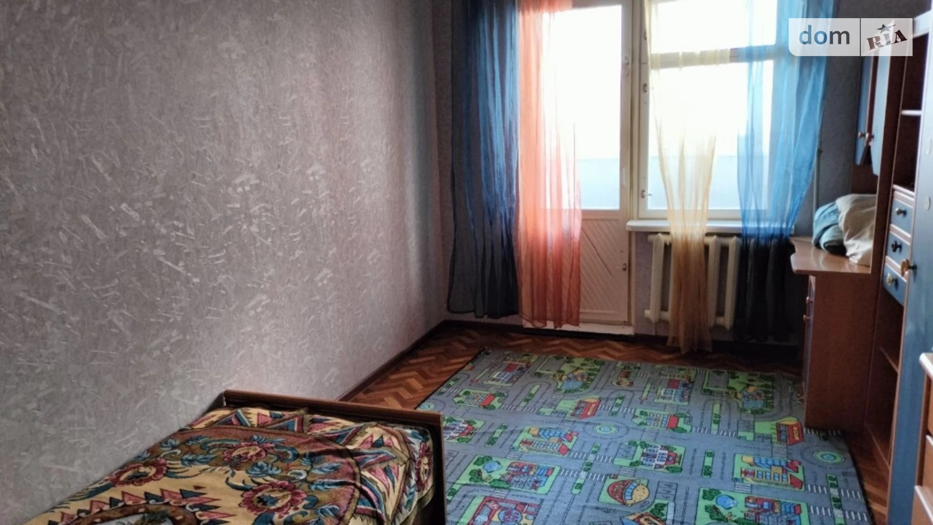 Продається 2-кімнатна квартира 55 кв. м у Одесі, просп. Добровольського