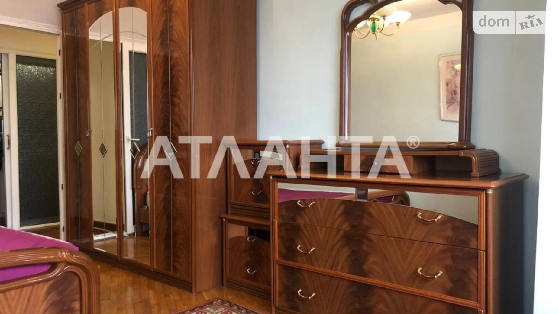Продается 4-комнатная квартира 80.8 кв. м в Одессе, ул. Владислава Бувалкина(Генерала Бочарова), 42