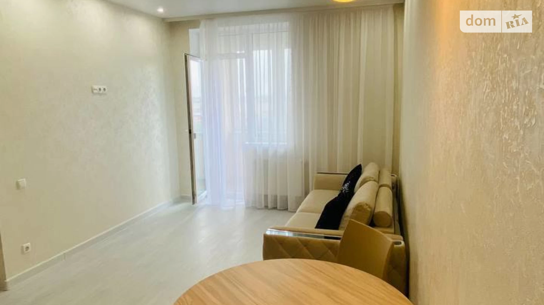 Продається 1-кімнатна квартира 45 кв. м у Одесі, вул. Варненська, 27А/2 - фото 2
