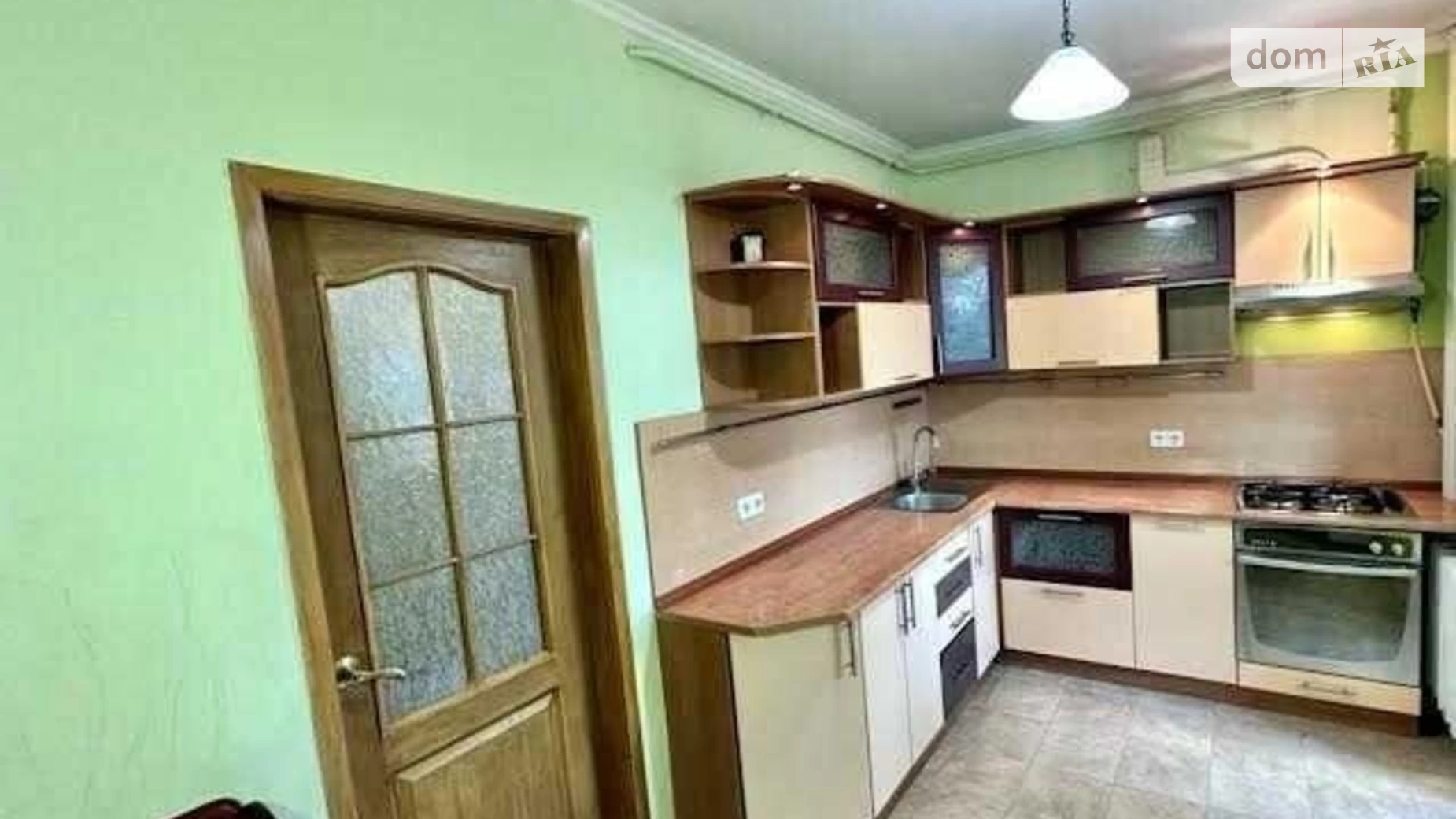 Продается 1-комнатная квартира 42 кв. м в Киеве, ул. Ветряные Горы, 2Б