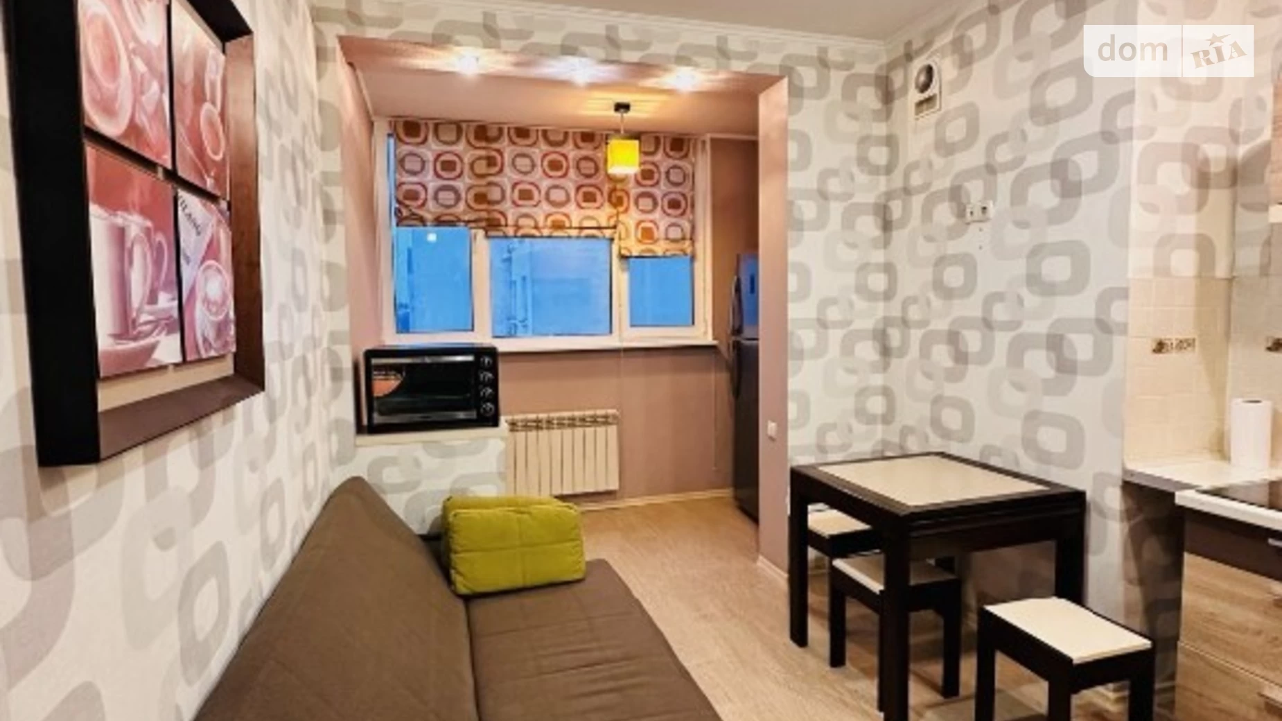 Продается 2-комнатная квартира 59 кв. м в Одессе, ул. Владимира Высоцкого