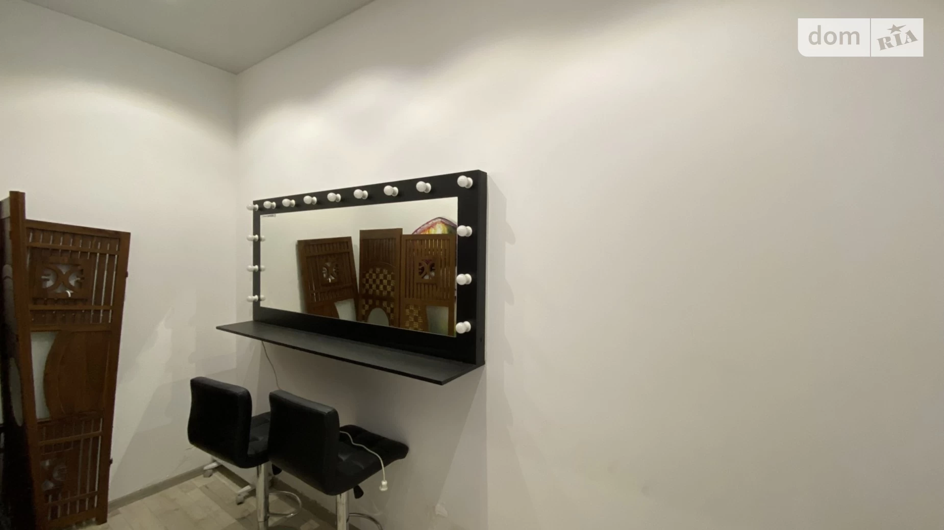 Продается офис 42 кв. м в бизнес-центре, цена: 52000 $ - фото 5