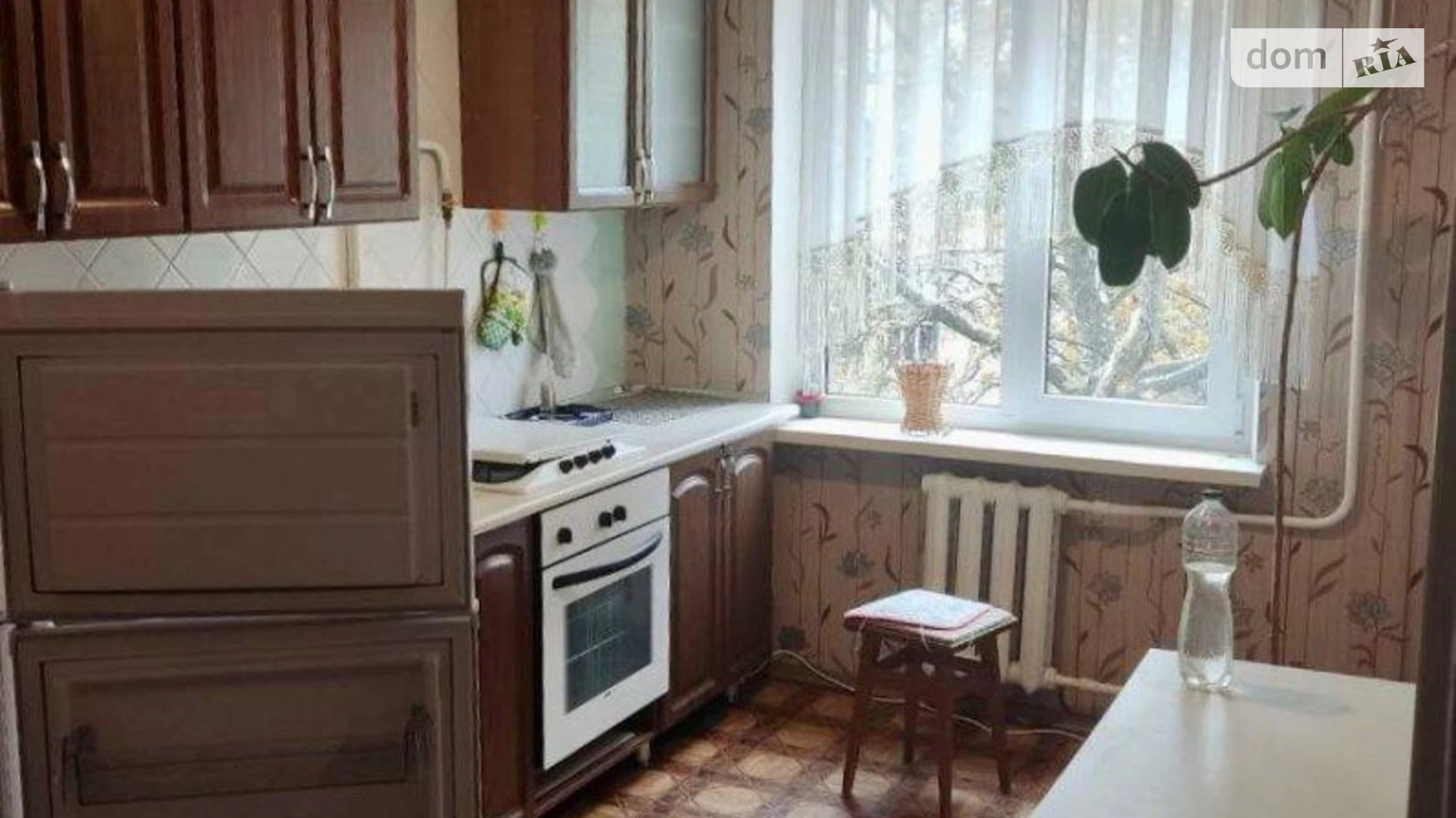 Продается 3-комнатная квартира 63 кв. м в Одессе, ул. Инглези