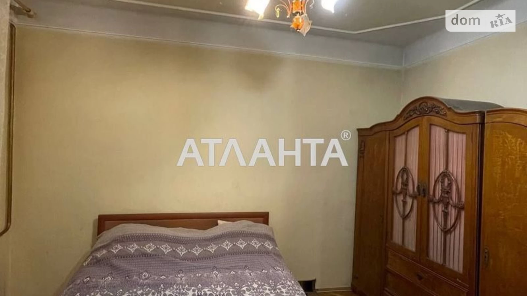 Продается 3-комнатная квартира 83.7 кв. м в Черновцах