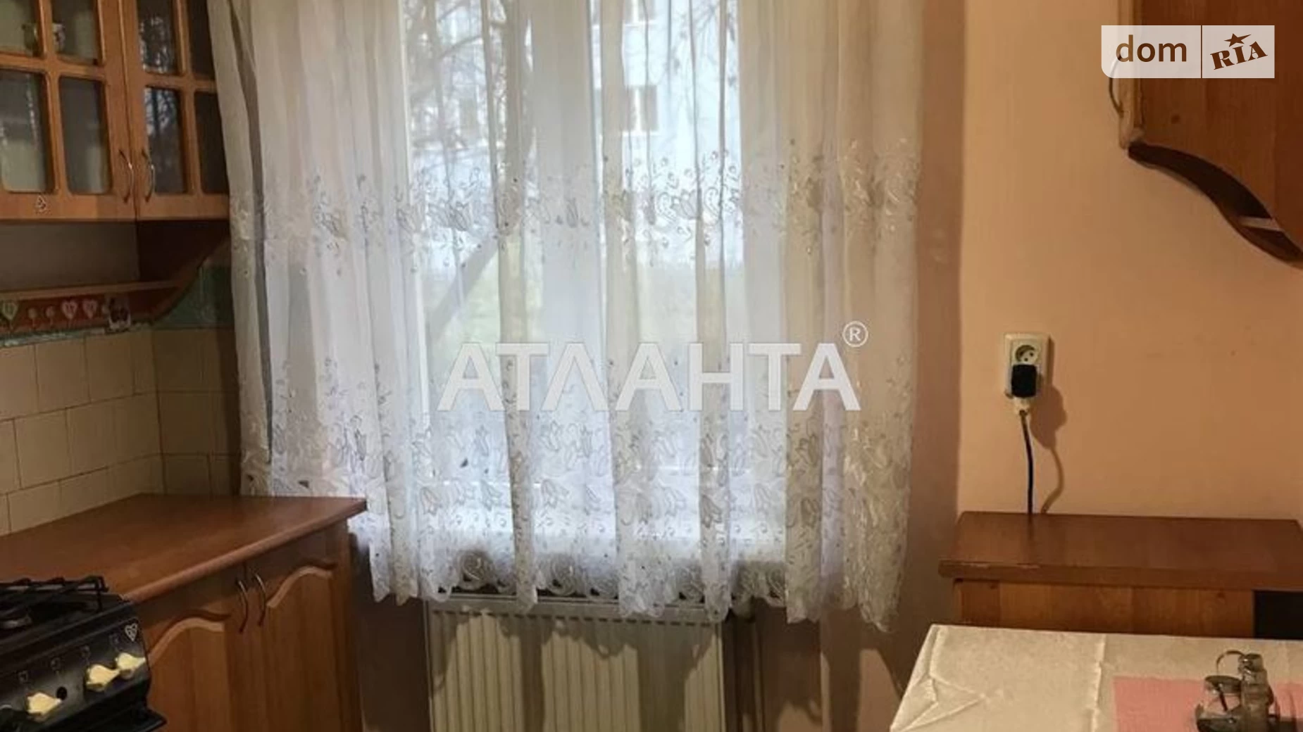 Продается 2-комнатная квартира 43.5 кв. м в Черновцах, ул. Фестивальная - фото 2