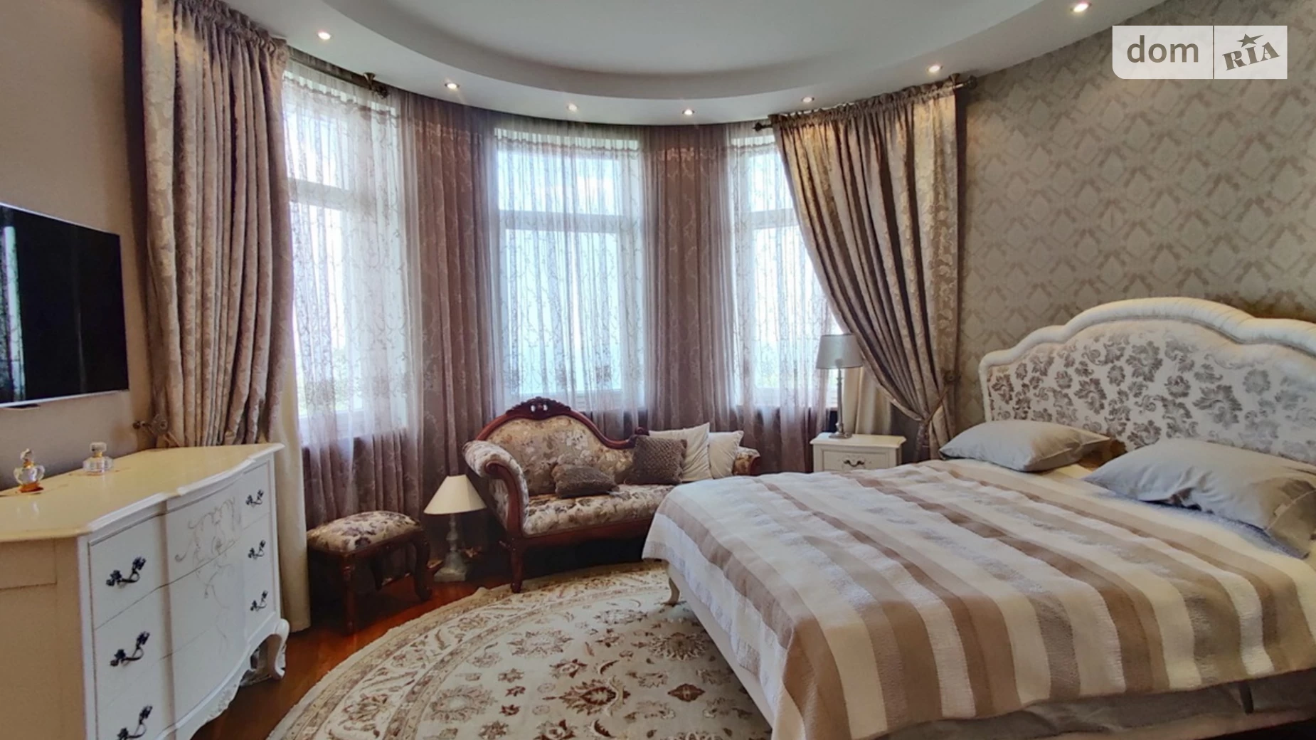 Продается 3-комнатная квартира 117 кв. м в Одессе, пер. Каркашадзе - фото 2