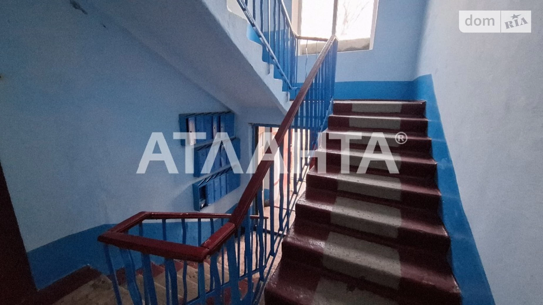 Продається 3-кімнатна квартира 63.5 кв. м у Одесі, просп. Гагаріна - фото 2