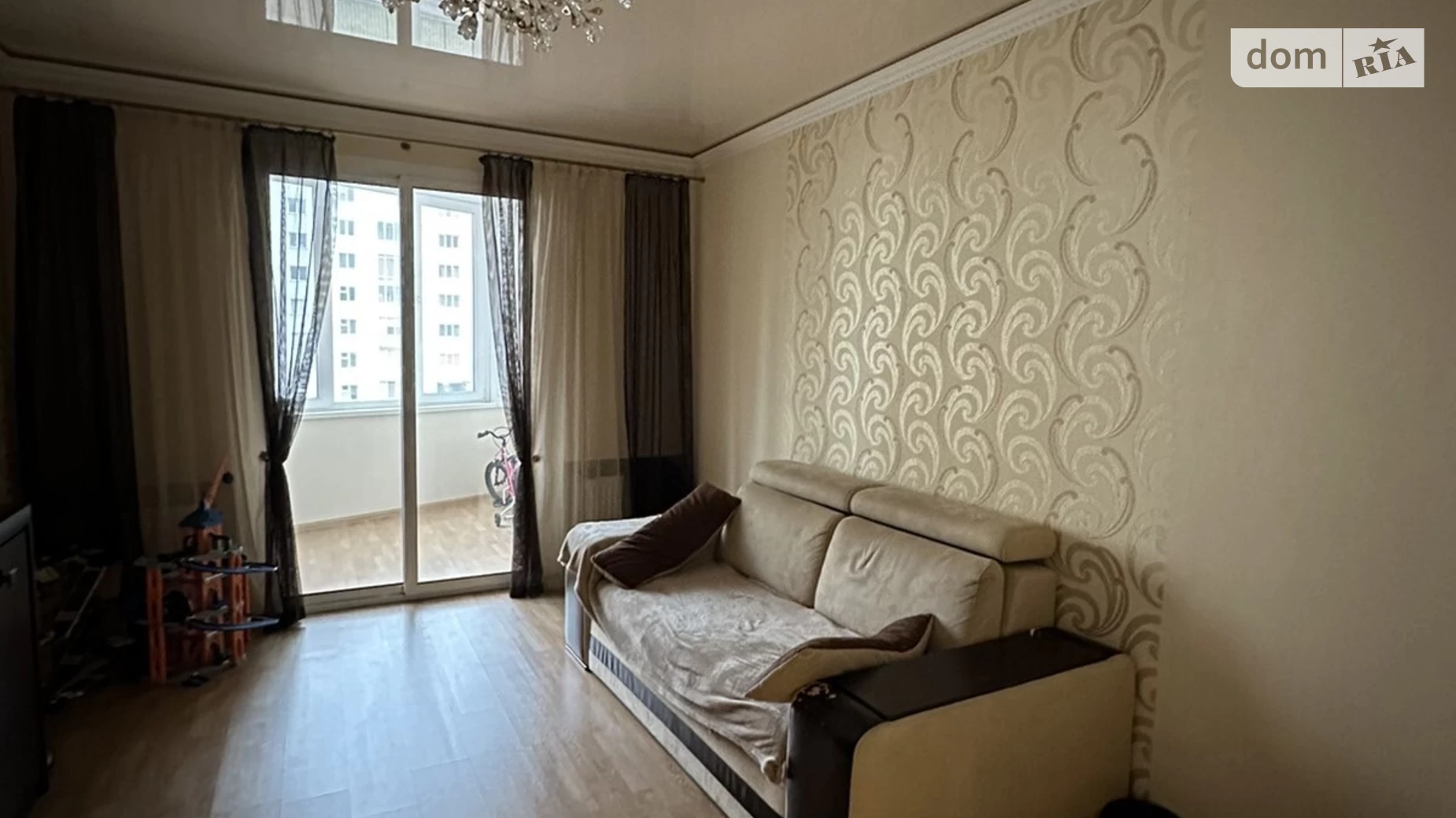 Продается 2-комнатная квартира 74 кв. м в Хмельницком, ул. Заречанская, 11 - фото 4