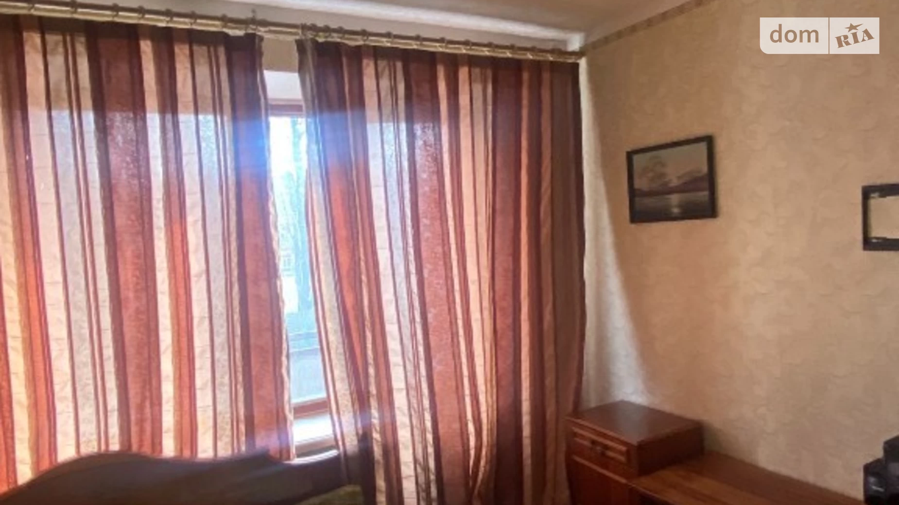 Продается 3-комнатная квартира 70 кв. м в Хмельницком