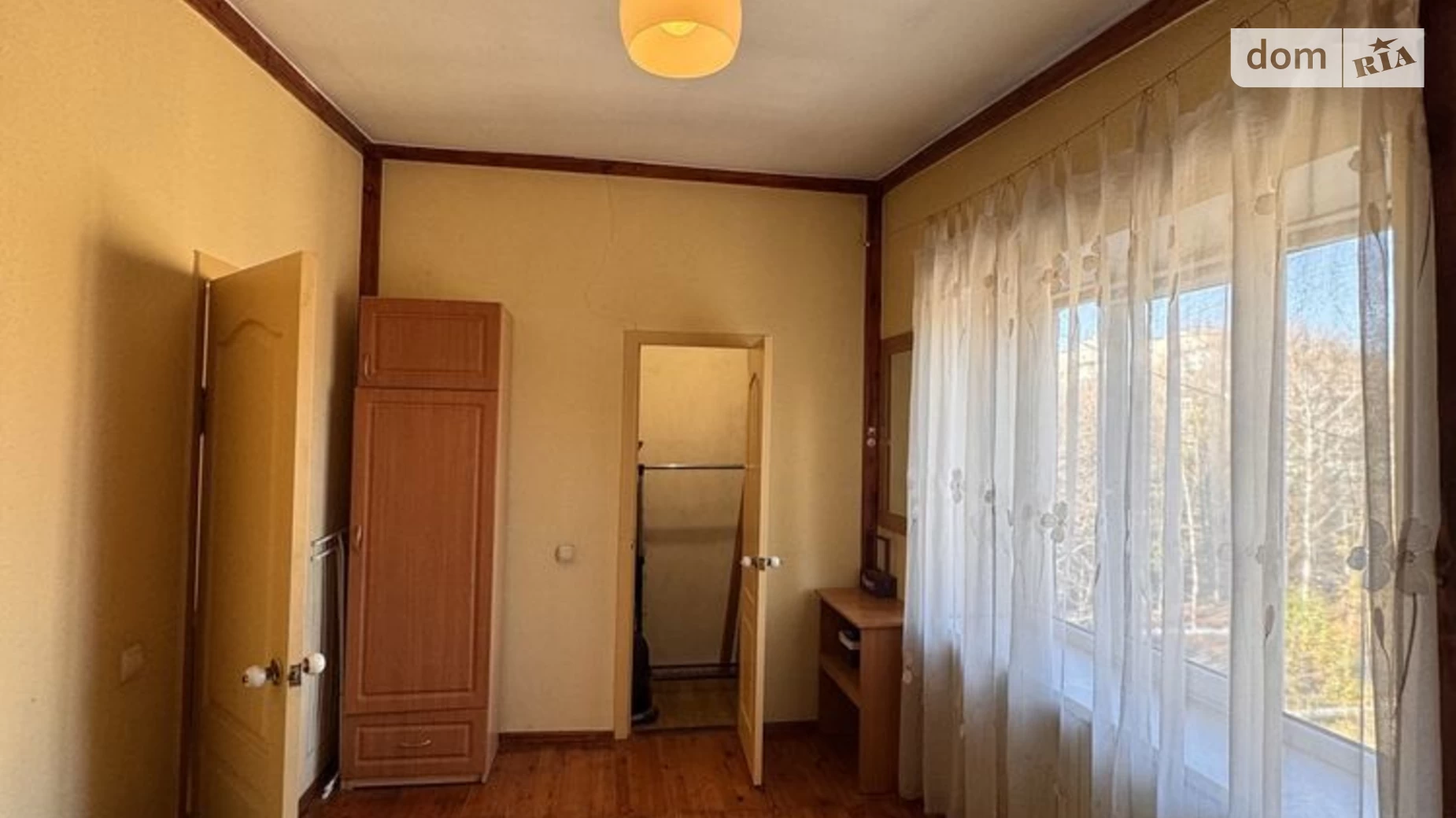 Продается 2-комнатная квартира 43 кв. м в Днепре, просп. Хмельницкого Богдана, 32