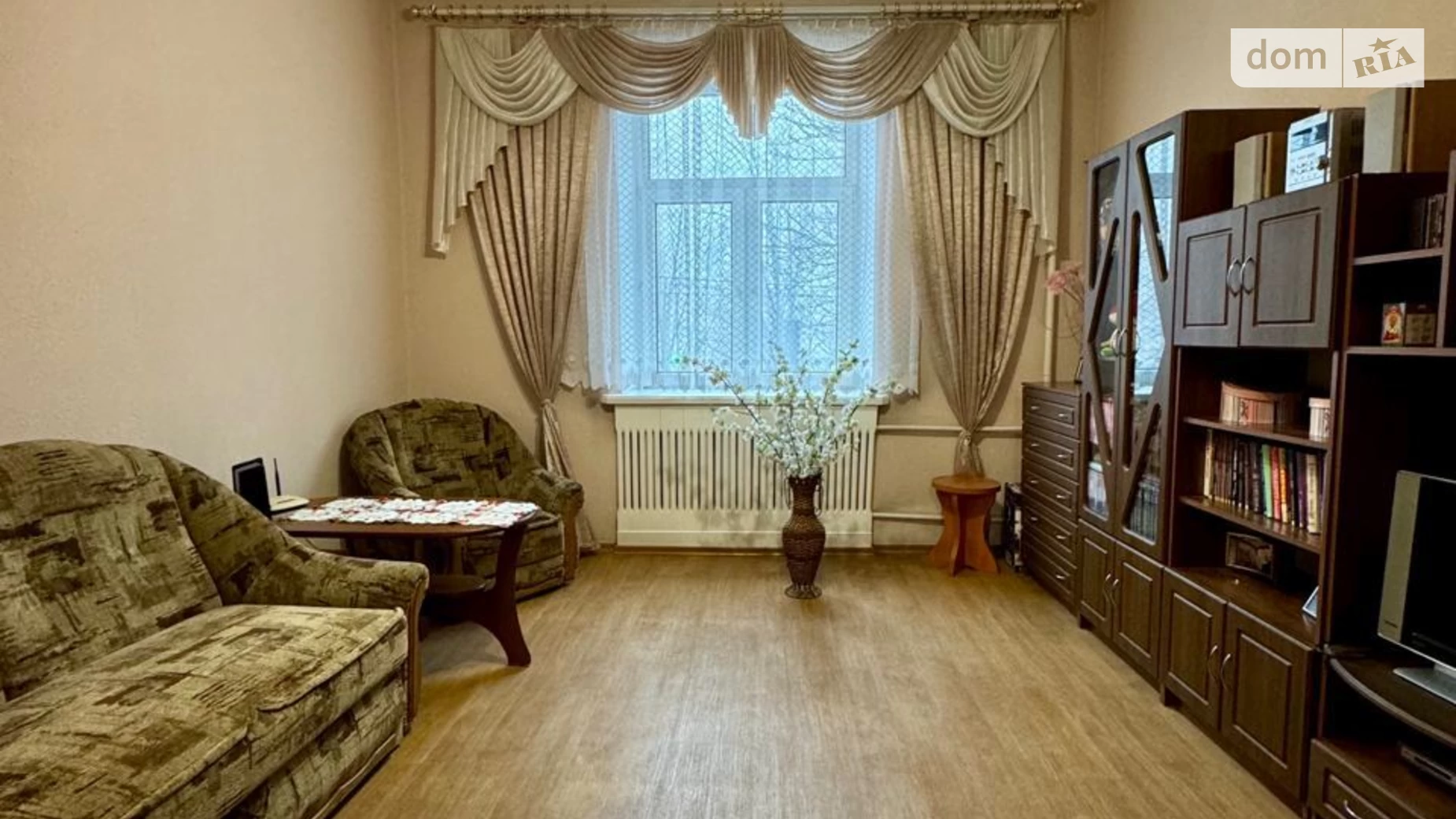 Продается 3-комнатная квартира 72.2 кв. м в Днепре, ул. Рабочая