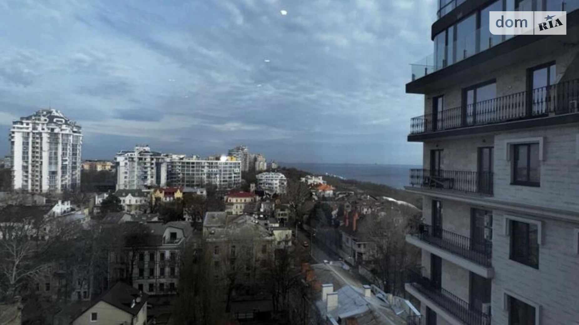 Продается 3-комнатная квартира 106 кв. м в Одессе, ул. Вице-адмирала Азарова, 6 - фото 5