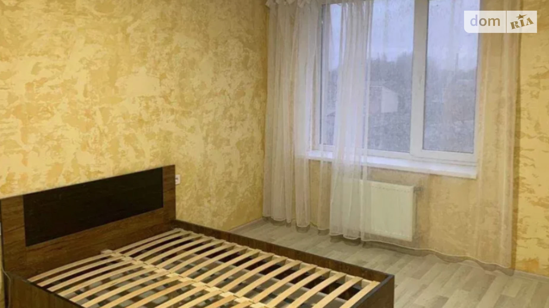Продается 1-комнатная квартира 47 кв. м в Одессе, ул. Генерала Цветаева