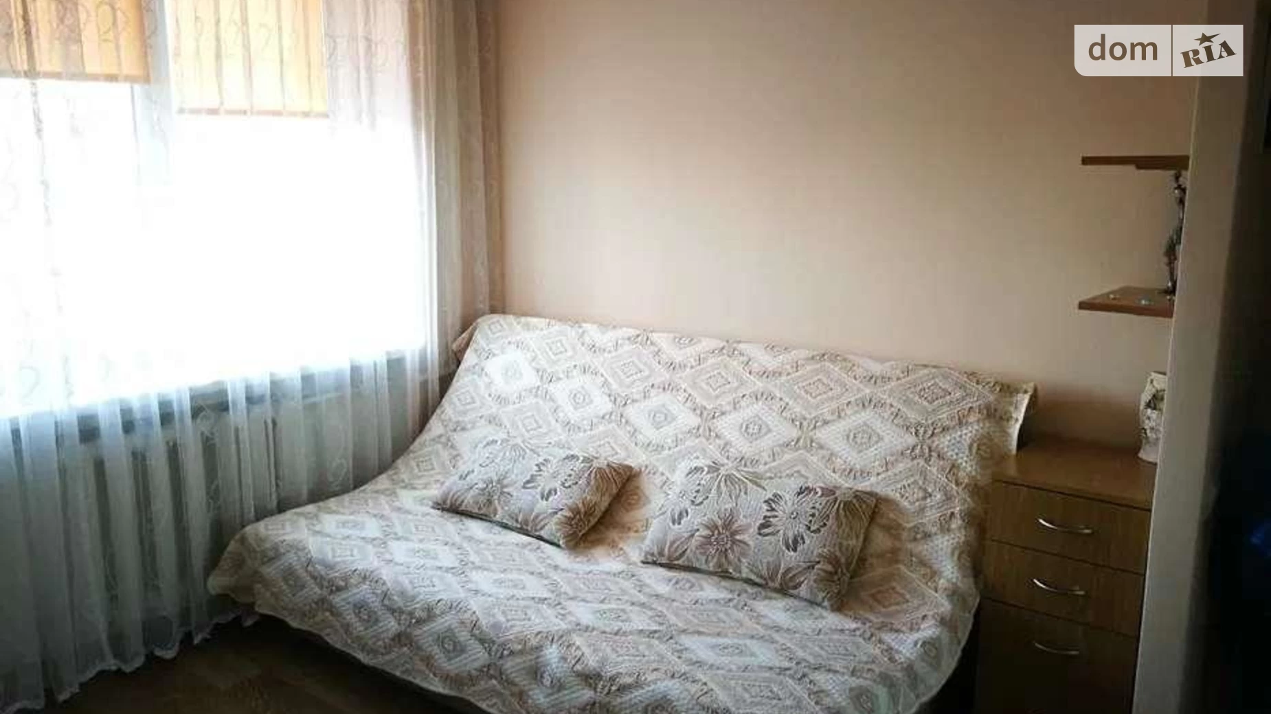 Продается 1-комнатная квартира 20 кв. м в Киеве, ул. Гетьмана Вадима, 38