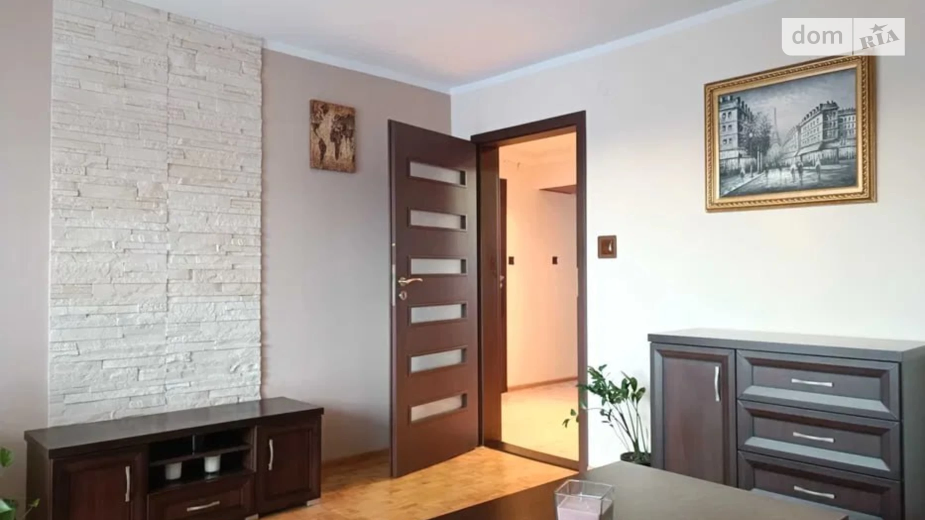 Продается 1-комнатная квартира 25 кв. м в Одессе, ул. Владислава Бувалкина(Генерала Бочарова), 1