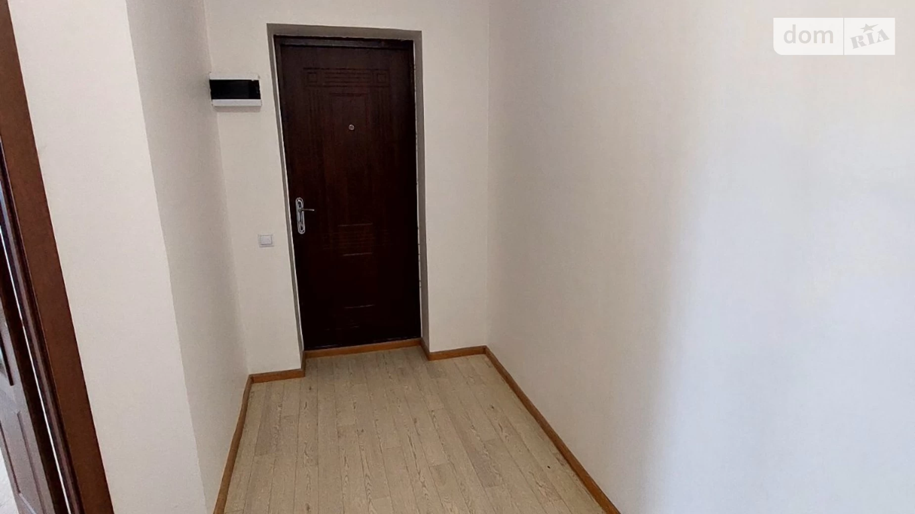 Продается 1-комнатная квартира 42 кв. м в Виннице, ул. Сергея Зулинского