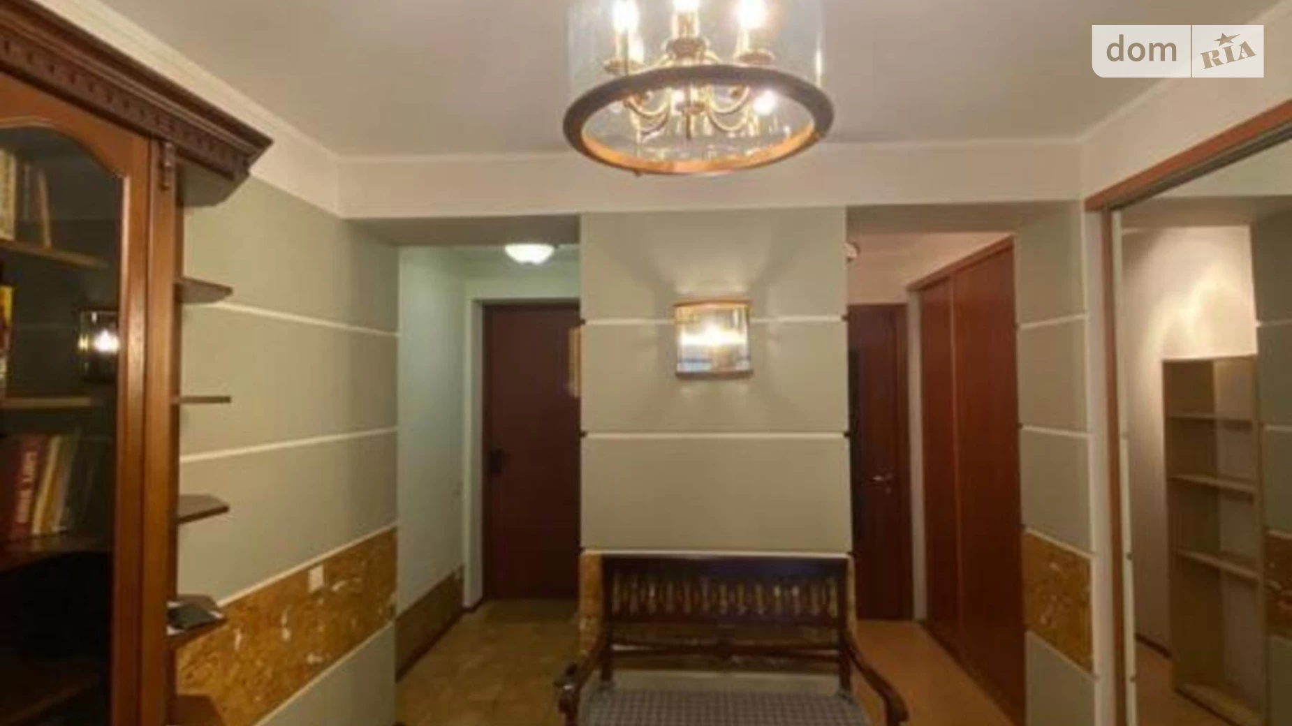 Продається 4-кімнатна квартира 125 кв. м у Києві, вул. Борщагівська, 143Б