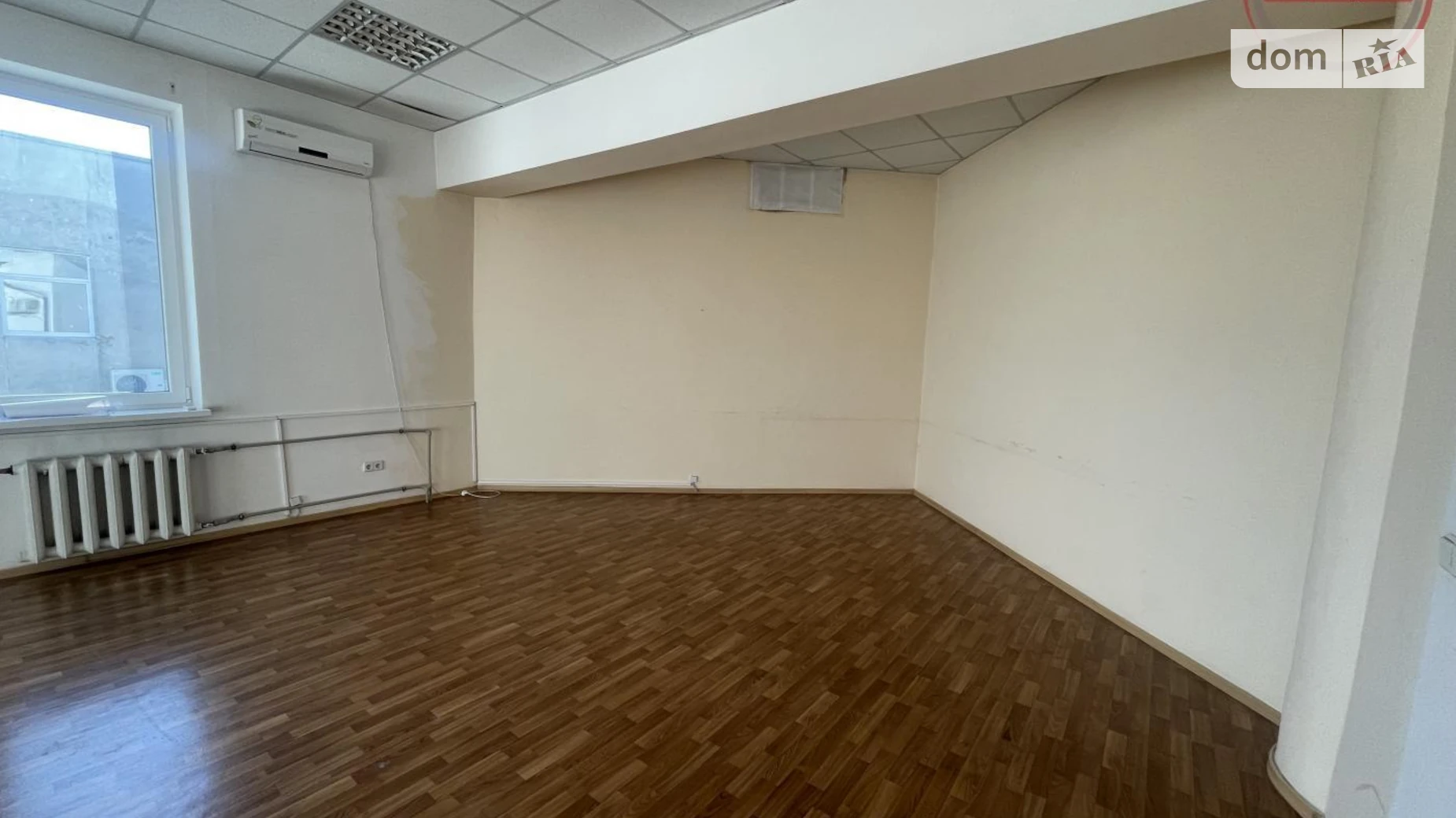 Сдается в аренду офис 575 кв. м в бизнес-центре, цена: 143750 грн - фото 2