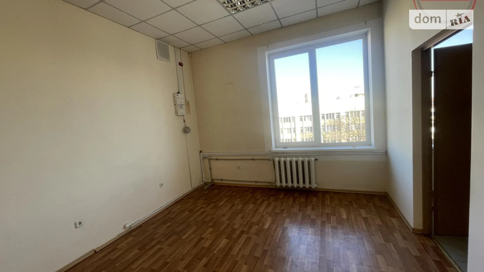 Сдается в аренду офис 575 кв. м в бизнес-центре, цена: 143750 грн - фото 5