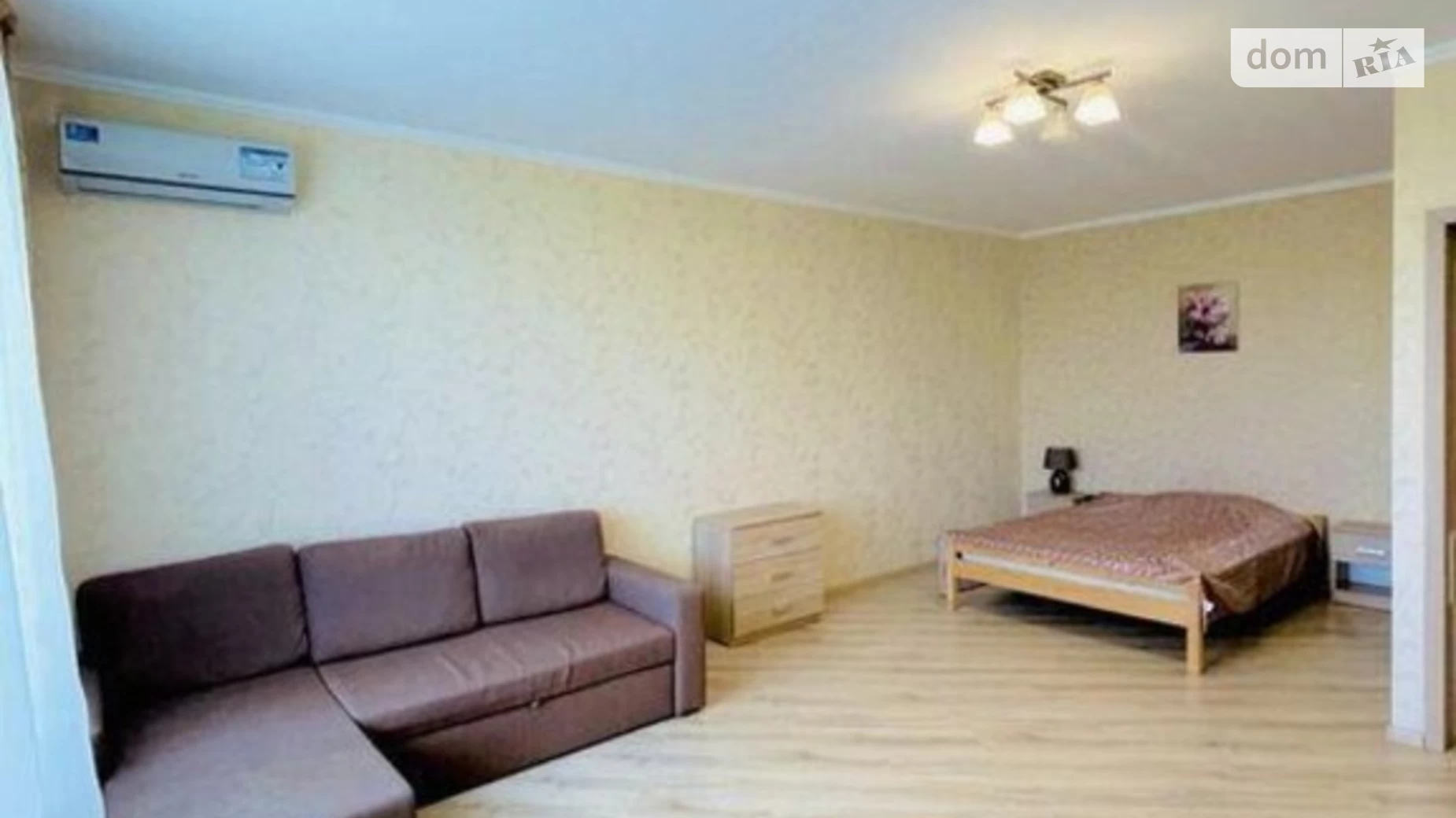 Продается 1-комнатная квартира 56 кв. м в Киеве, ул. Ревуцкого, 9 - фото 3