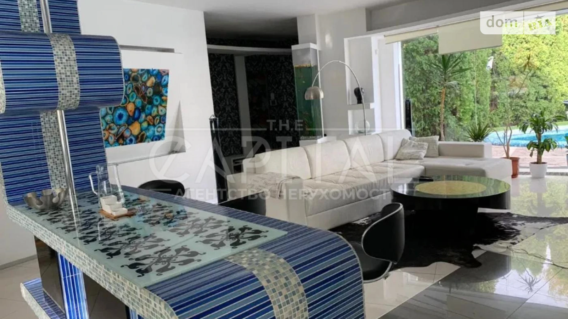 Сдается в аренду дом на 3 этажа 350 кв. м с камином, цена: 3500 $ - фото 3