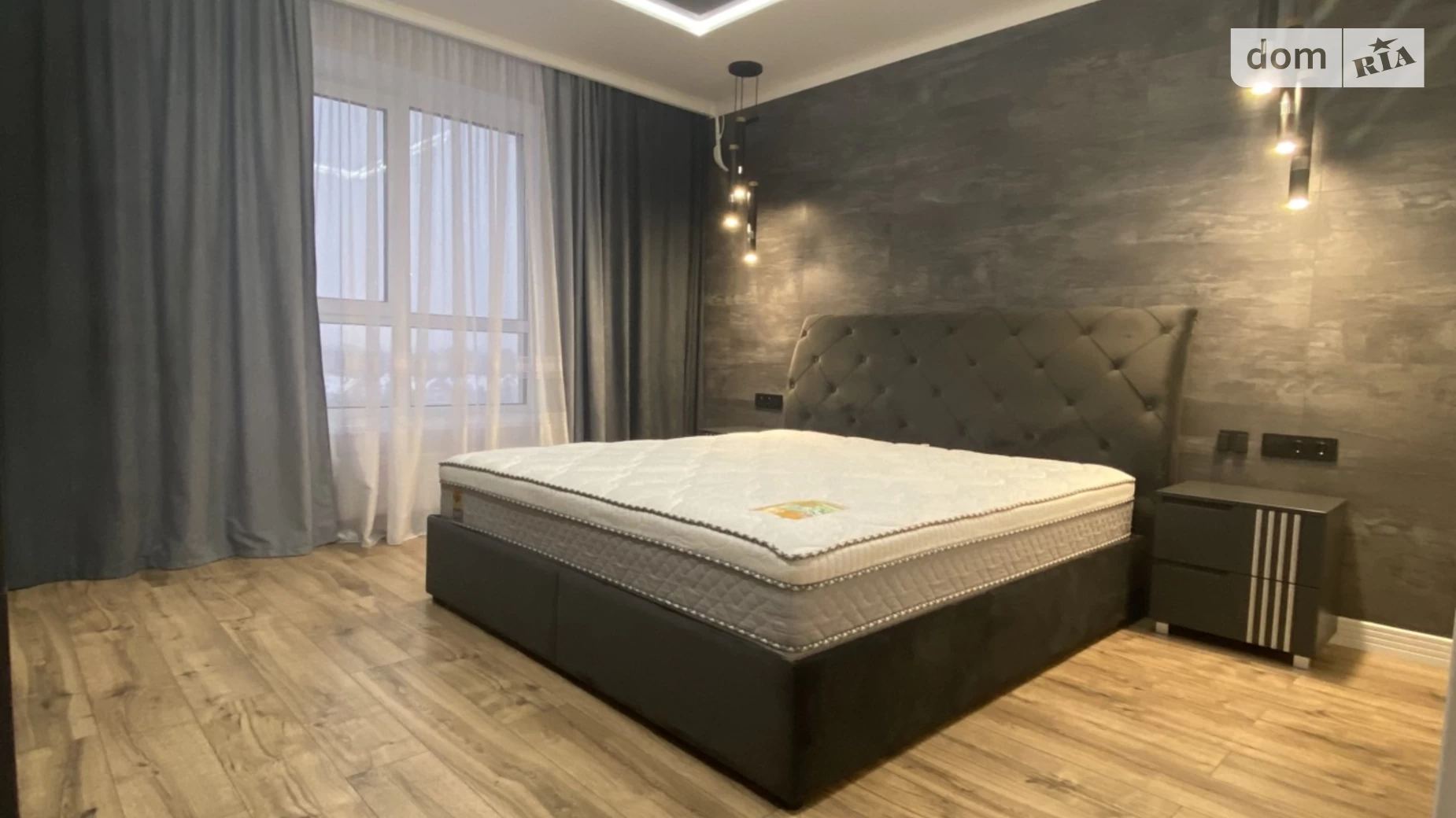 Продается 3-комнатная квартира 72 кв. м в Крюковщине, ул. Бакинская
