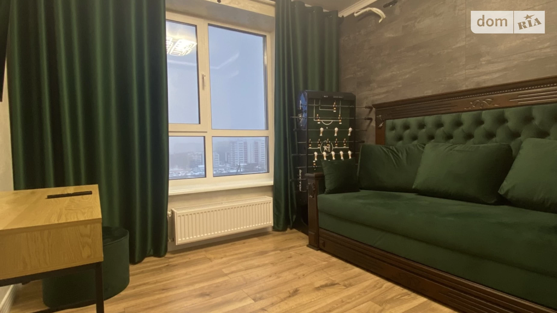 Продается 3-комнатная квартира 72 кв. м в Крюковщине, ул. Бакинская