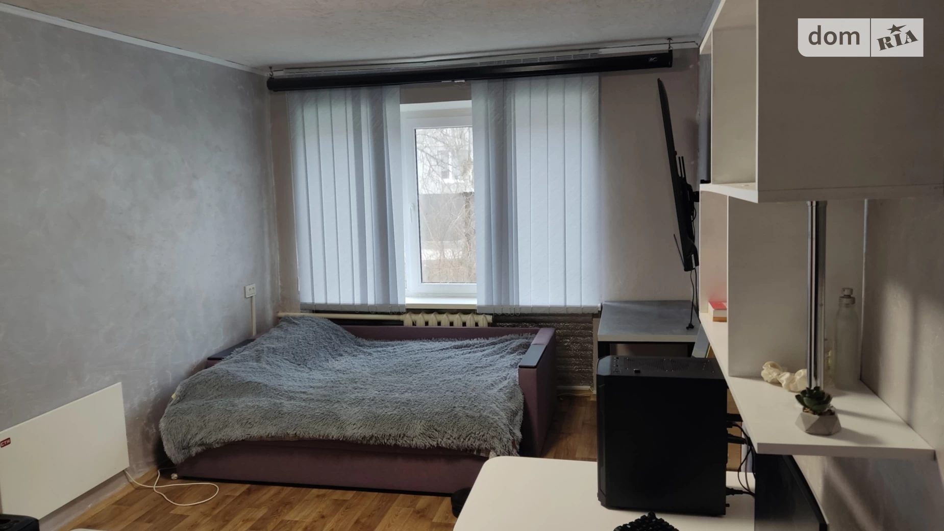 Продается 1-комнатная квартира 32 кв. м в Днепре, ул. Еловая, 5А