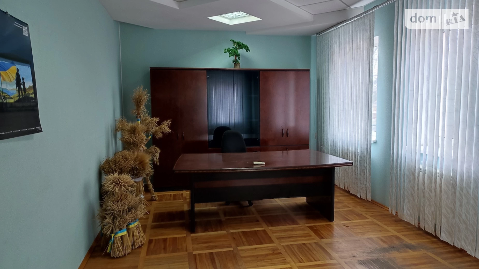 Сдается в аренду офис 97 кв. м в бизнес-центре, цена: 12000 грн - фото 4