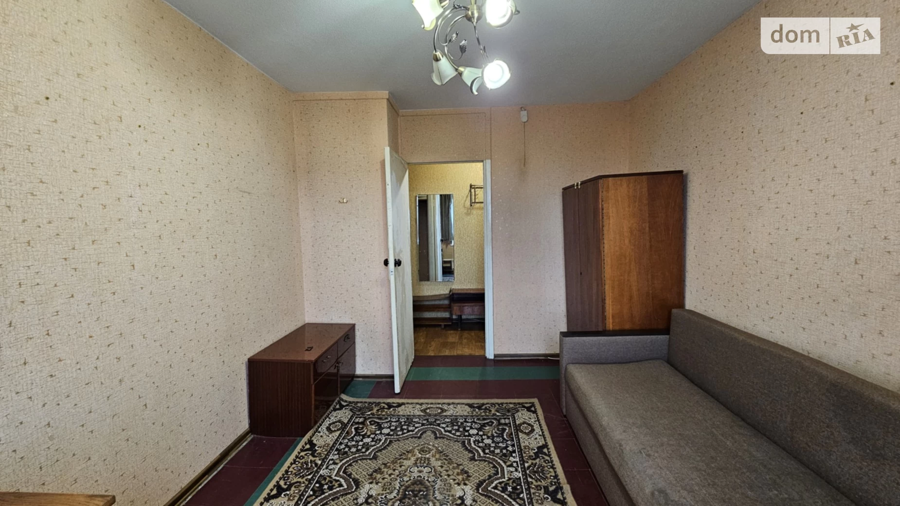 Продається 3-кімнатна квартира 64 кв. м у Дніпрі, Донецьке шосе, 131
