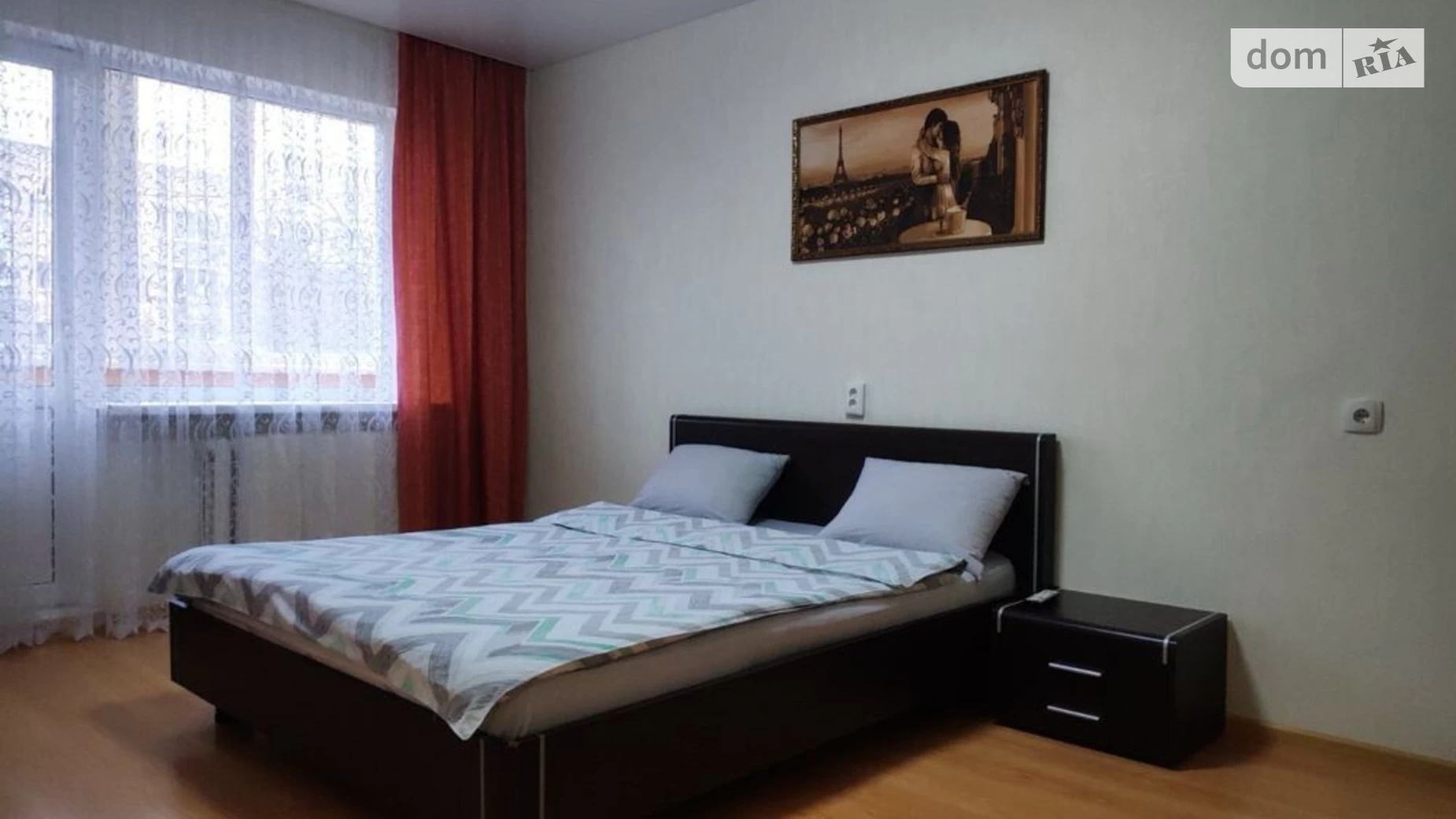 Продается 1-комнатная квартира 37 кв. м в Ровно, ул. Киевская, 30