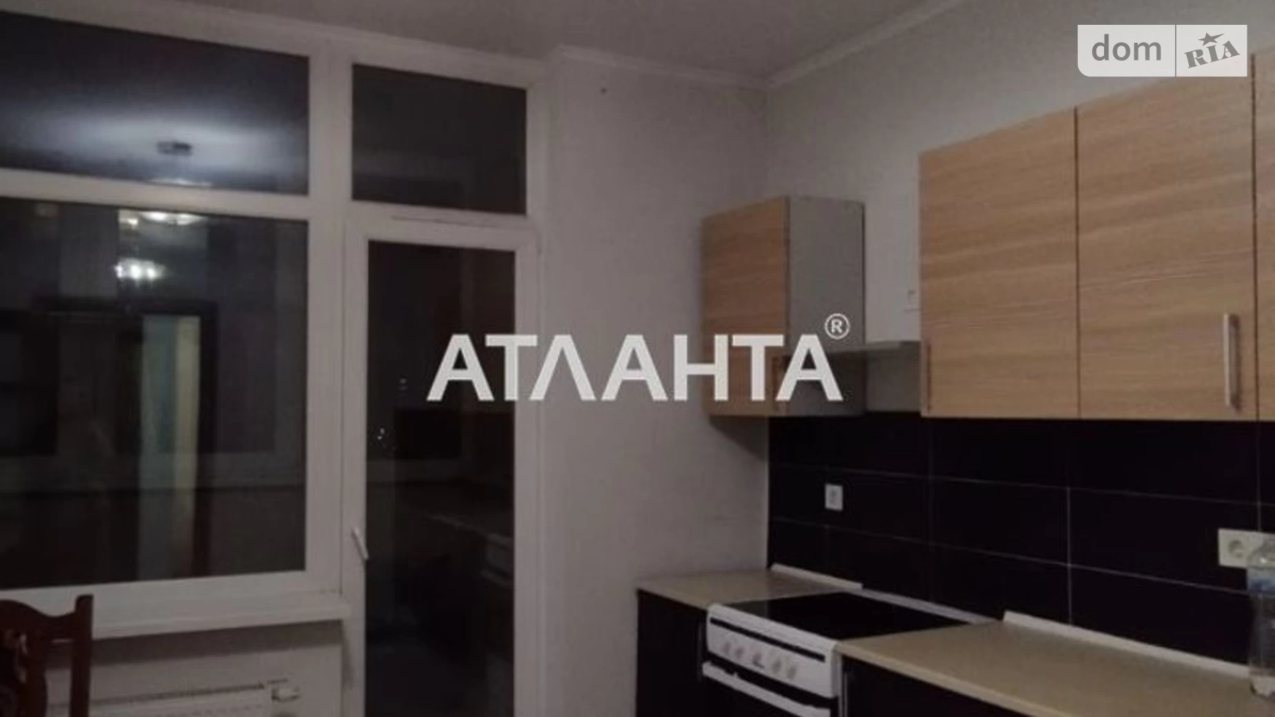 Продается 2-комнатная квартира 61 кв. м в Киеве, ул. Семьи Кульженков, 31А