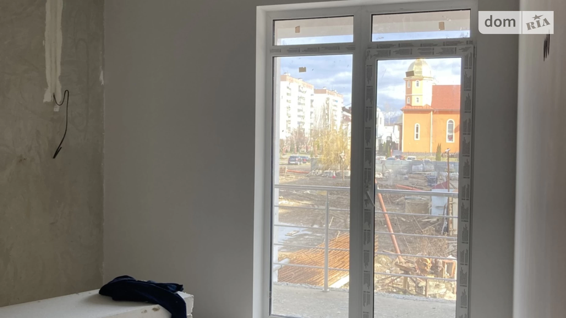 Продается 1-комнатная квартира 33 кв. м в Ужгороде, ул. Богомольца - фото 3