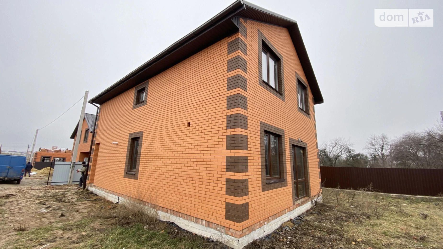 Продается дом на 2 этажа 116 кв. м с садом, цена: 86000 $ - фото 2