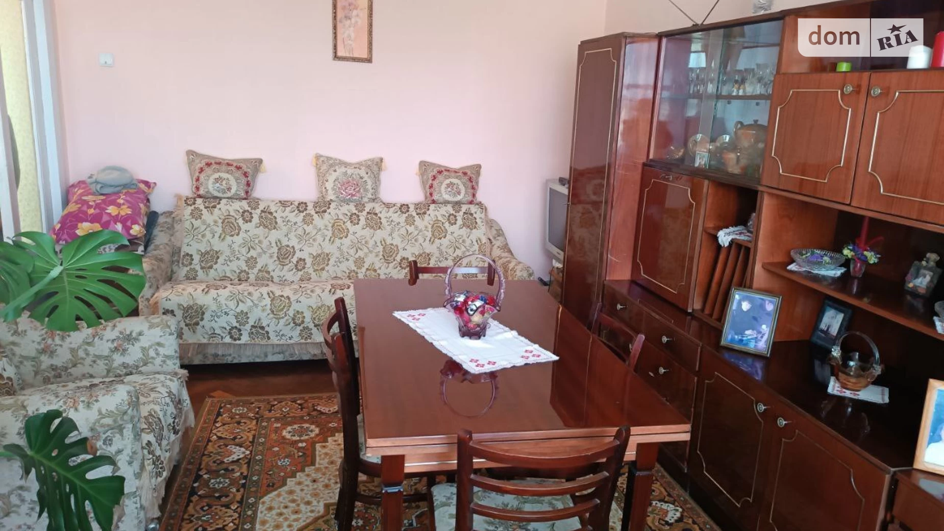 Продается 3-комнатная квартира 62 кв. м в Скалате, ул. Коновальца
