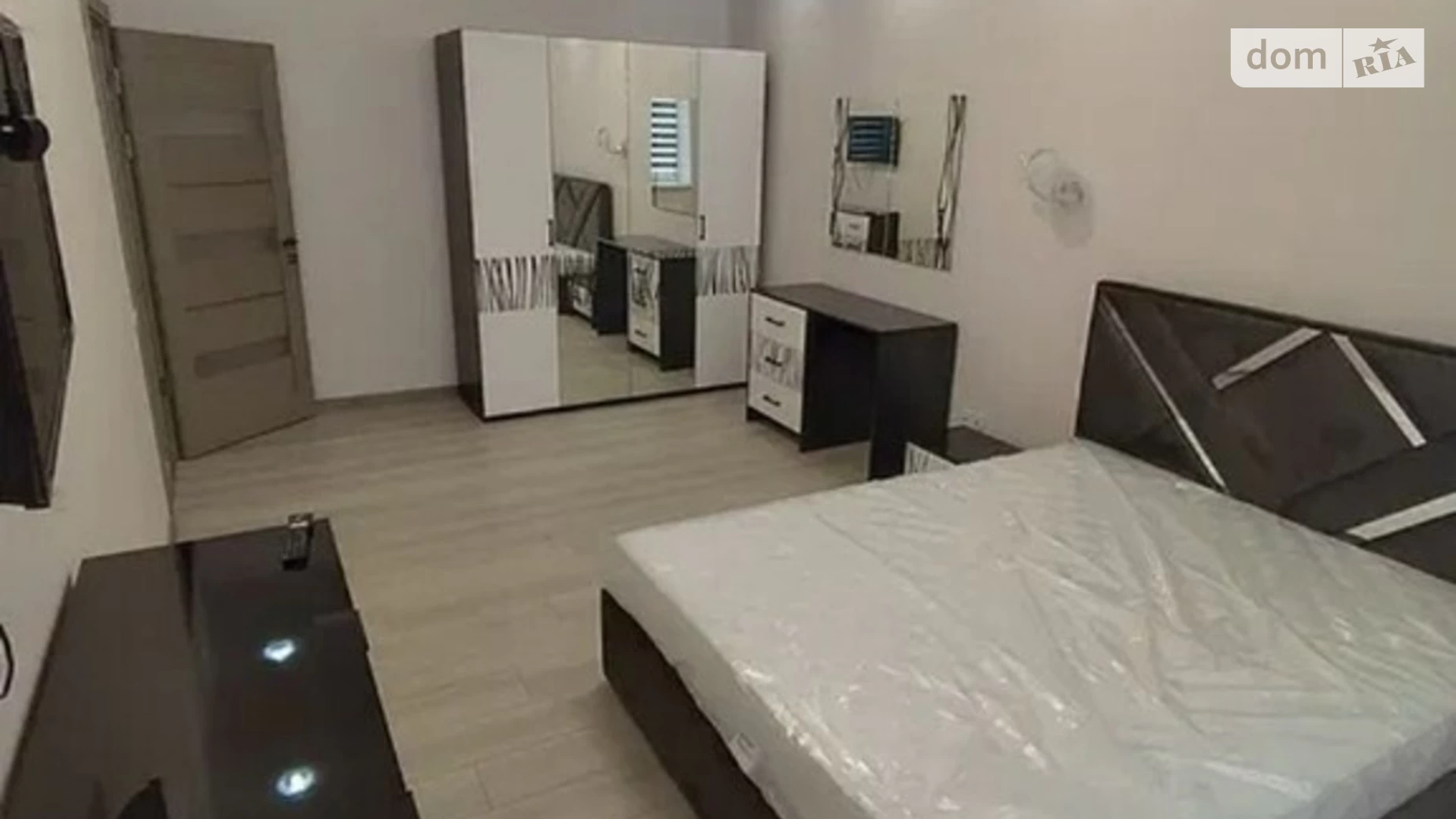 Продається 2-кімнатна квартира 64 кв. м у Хмельницькому, цена: 66999 $ - фото 5