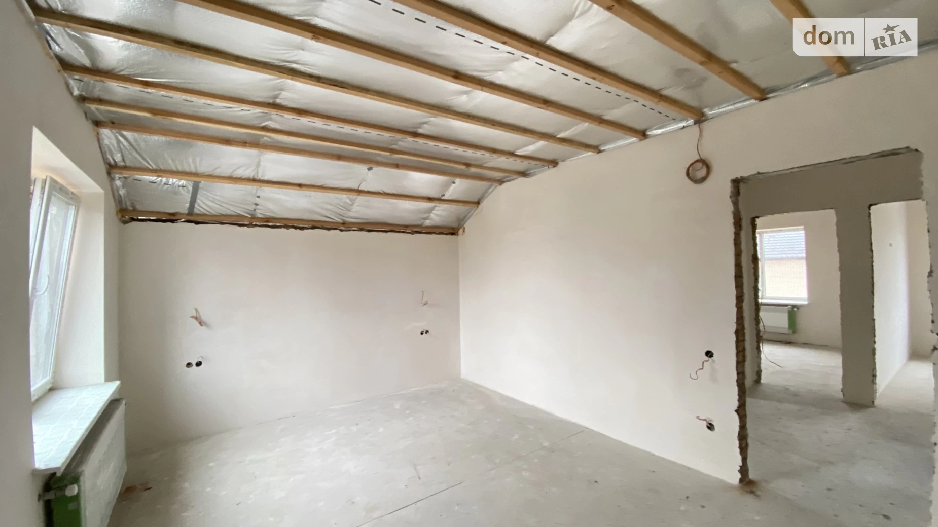 Продается дом на 2 этажа 125 кв. м с бассейном, цена: 87000 $ - фото 5