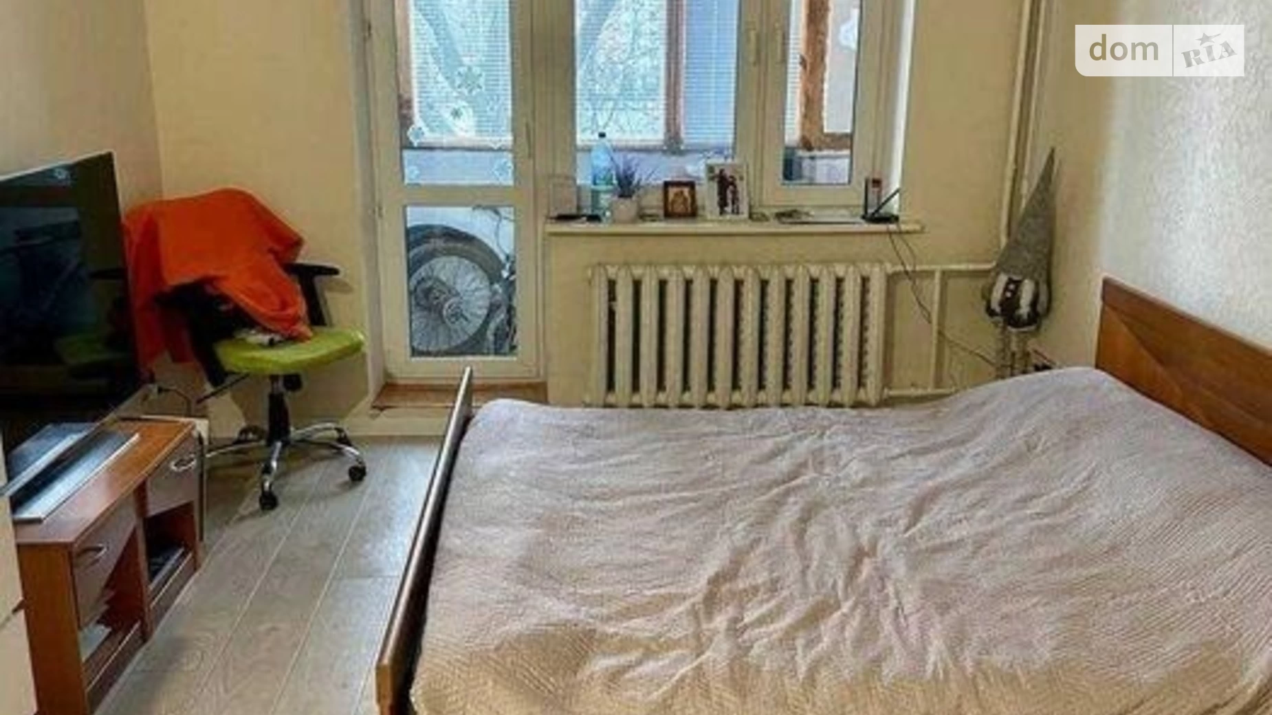 Продается 2-комнатная квартира 51 кв. м в Киеве, просп. Академика Глушкова, 16