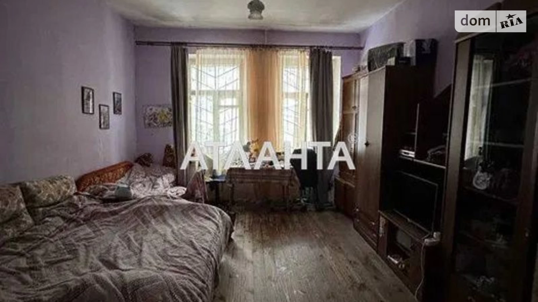Продается 4-комнатная квартира 103.3 кв. м в Киеве, ул. Щекавицкая