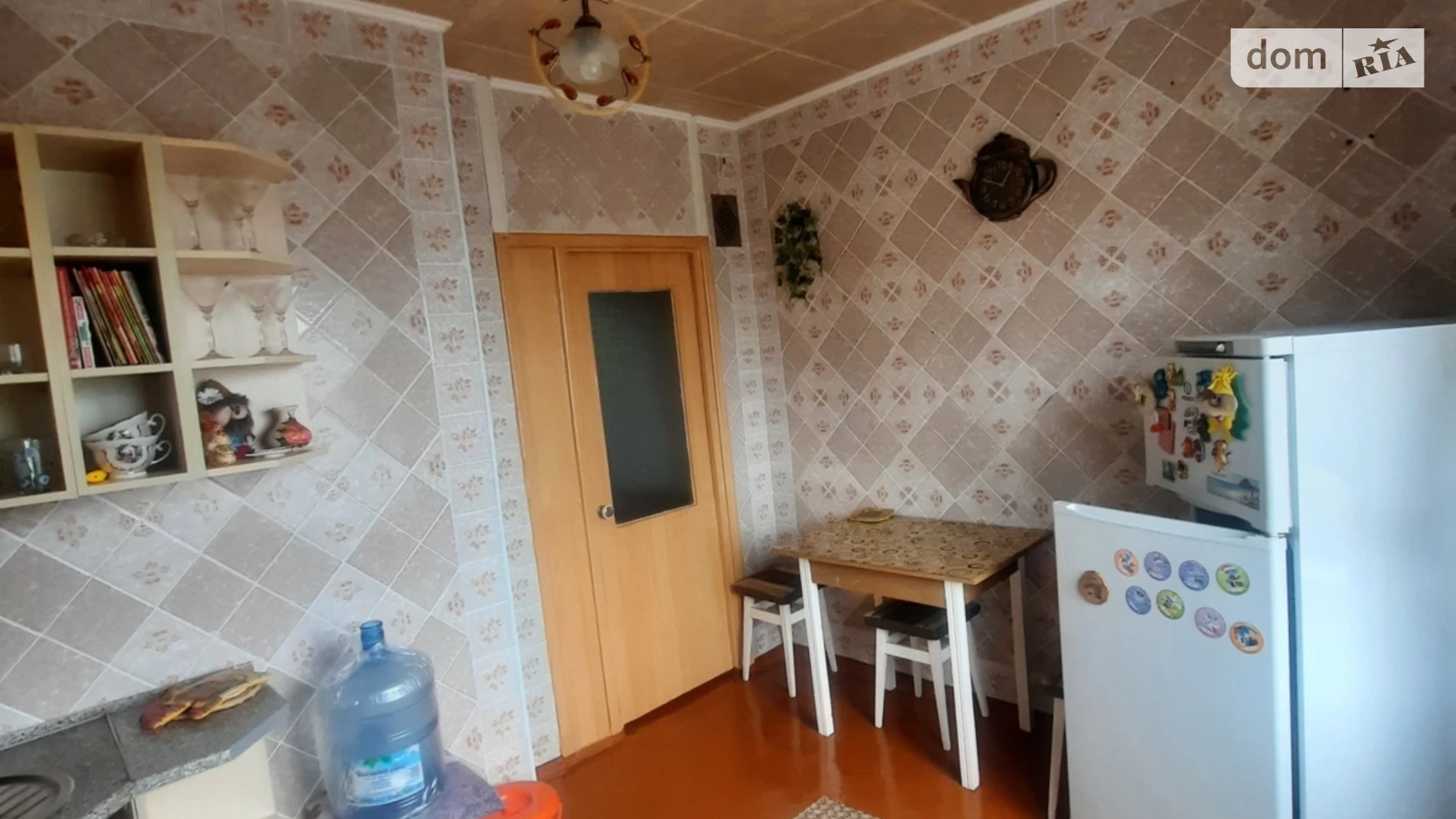 Продается 1-комнатная квартира 38.2 кв. м в Дружковке