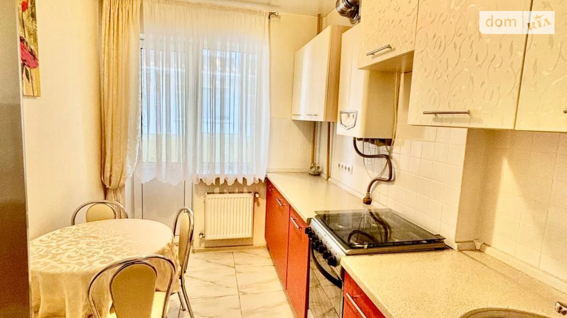 Продается 1-комнатная квартира 40 кв. м в Ворзеле, ул. Кленовая