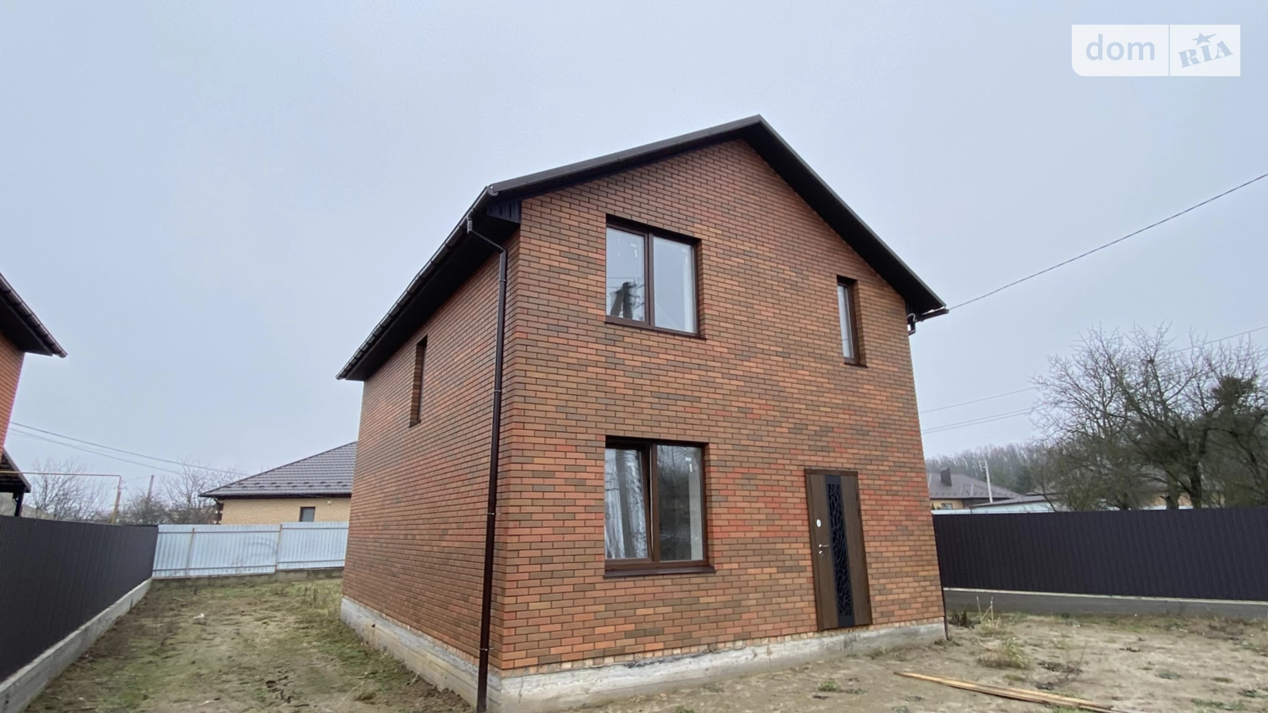 Продается дом на 2 этажа 115 кв. м с садом, цена: 82000 $ - фото 3